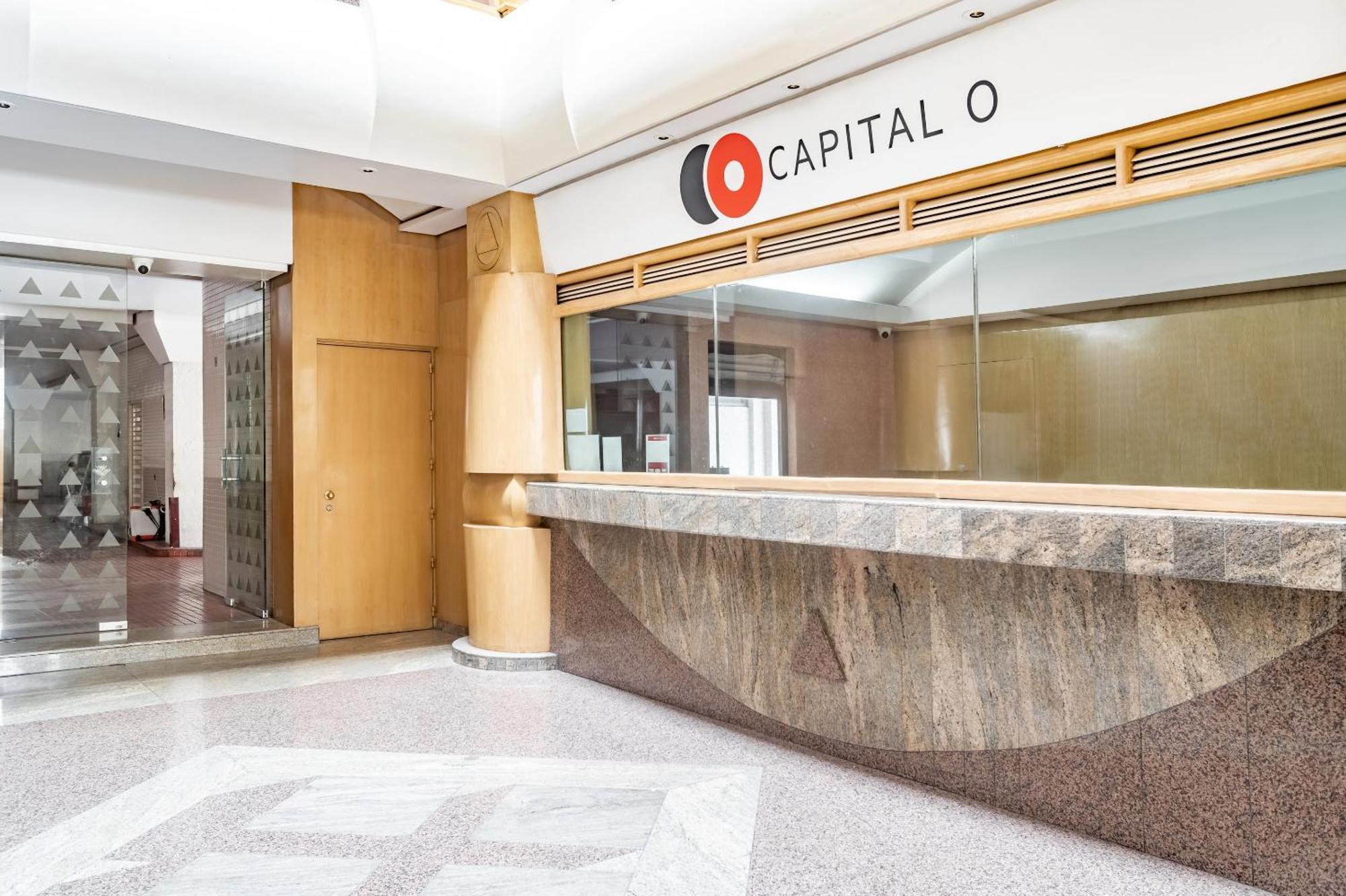 Capital O Andrade, Città del Messico Esterno foto